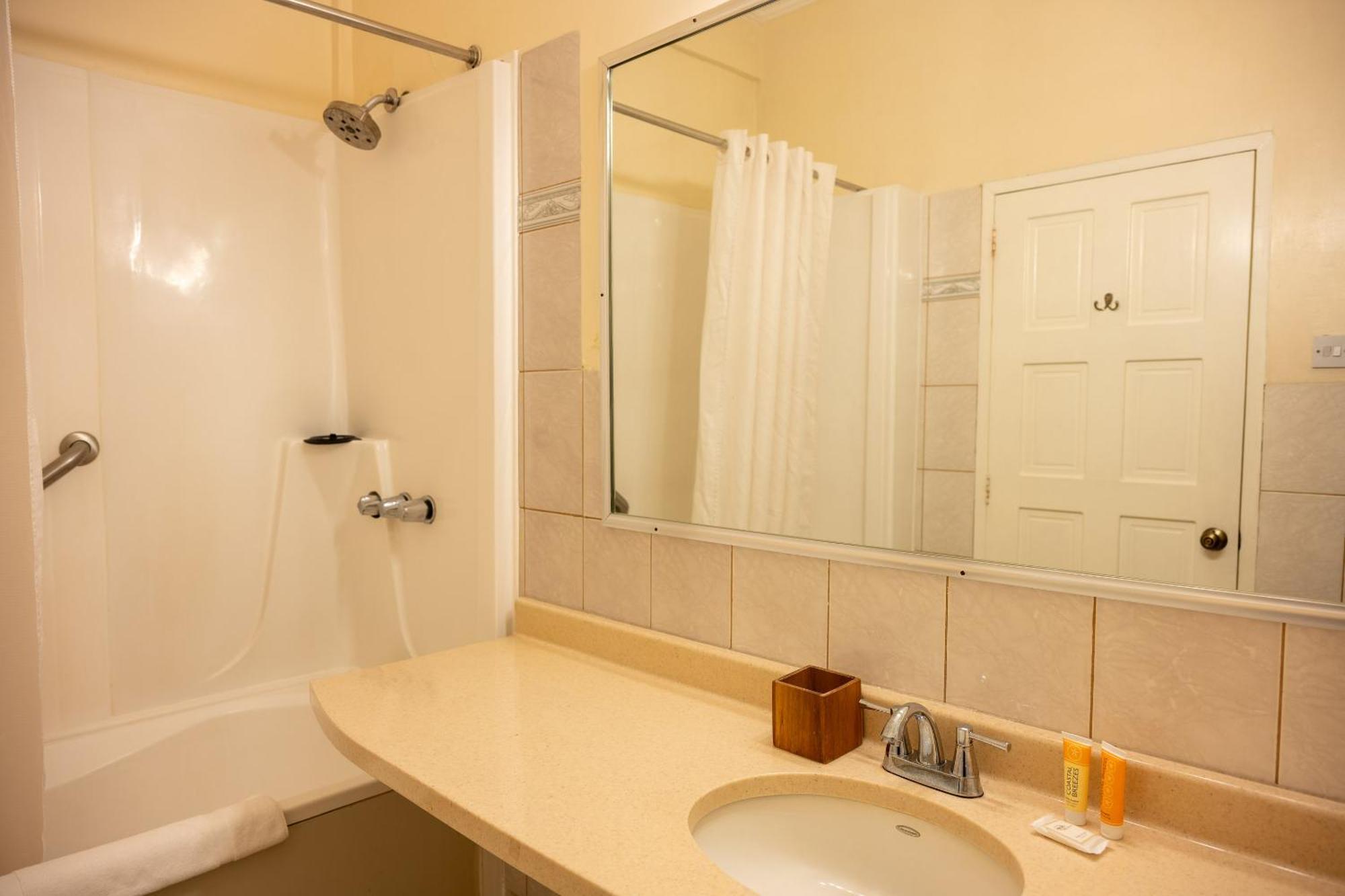 Grand Coastal Hotel Georgetown Extérieur photo