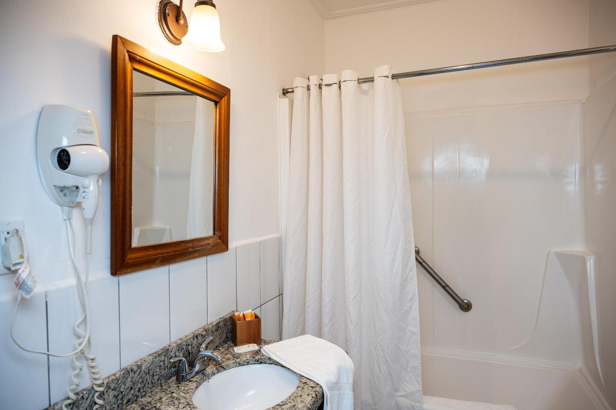 Grand Coastal Hotel Georgetown Extérieur photo